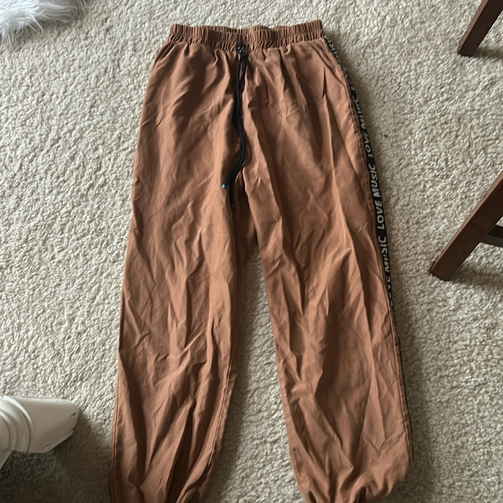 Shein Brown Joggers. Size: small